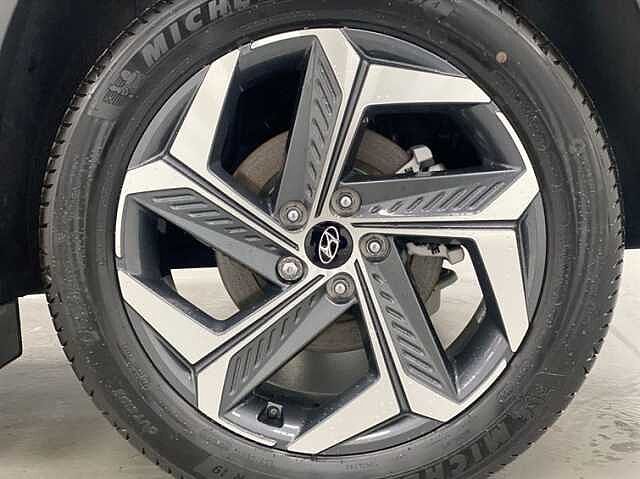 Hyundai TUCSON 1.6 TGDi Plug-in Hybrid Premium 5dr 4WD Auto