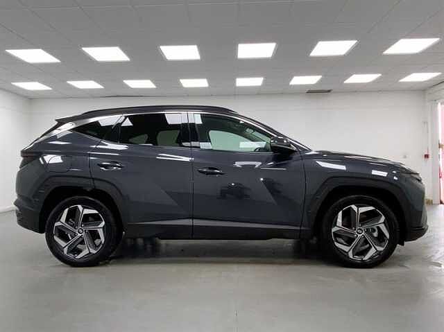 Hyundai TUCSON 1.6 TGDi Plug-in Hybrid Premium 5dr 4WD Auto