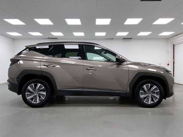 Hyundai TUCSON 1.6 TGDi Hybrid 230 SE Connect 5dr 2WD Auto