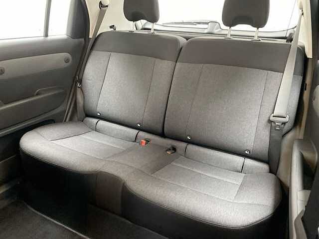 Hyundai INSTER 85kW 01 49kWh 5dr Auto