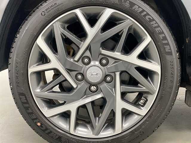 Hyundai KONA 1.6 GDi Hybrid Premium 5dr DCT