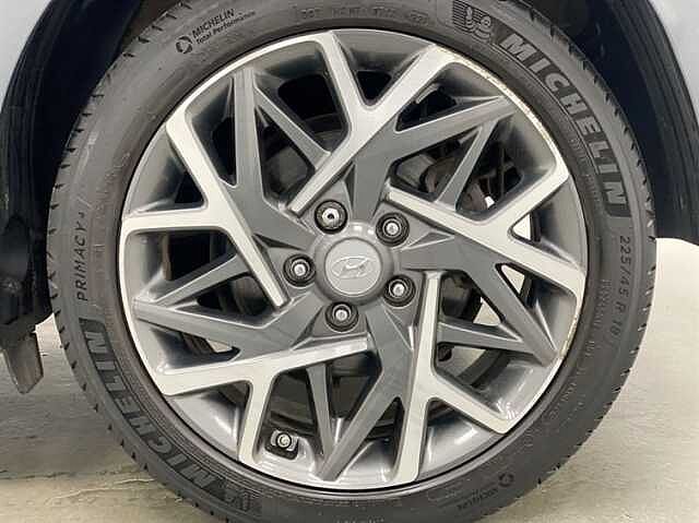 Hyundai KONA 1.6 GDi Hybrid Premium 5dr DCT