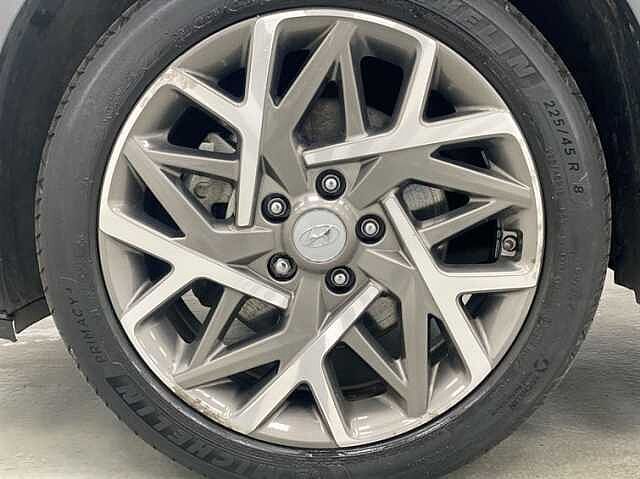 Hyundai KONA 1.6 GDi Hybrid Premium 5dr DCT