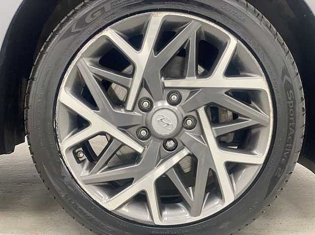 Hyundai KONA 1.6 GDi Hybrid Premium 5dr DCT
