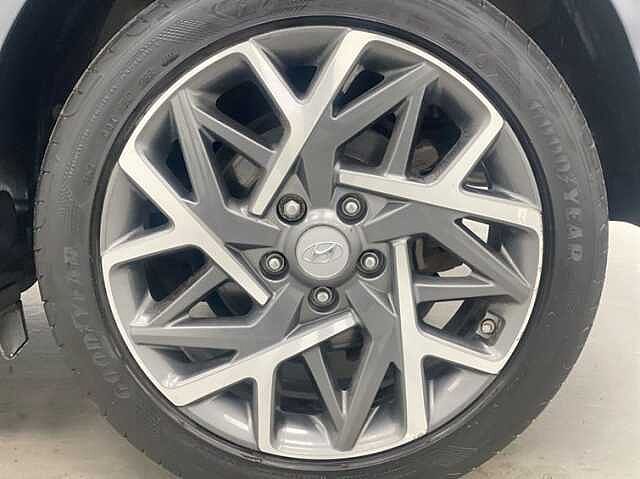 Hyundai KONA 1.6 GDi Hybrid Premium 5dr DCT