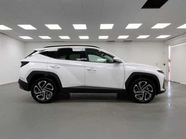 Hyundai TUCSON 1.6T Hybrid Ultimate 5dr Auto WHITE