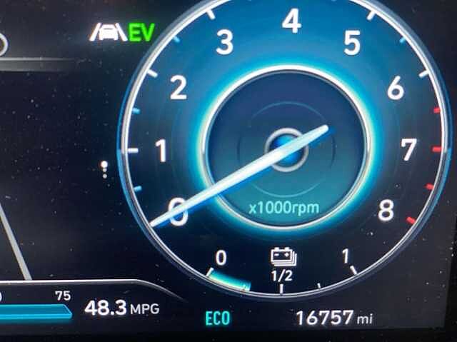 Hyundai TUCSON 1.6 TGDi Hybrid 230 Premium 5dr 2WD Auto