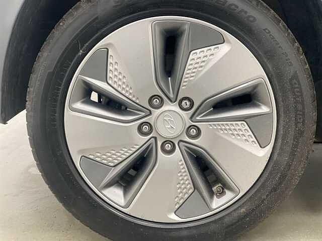 Hyundai KONA 150kW Premium SE 64kWh 5dr Auto
