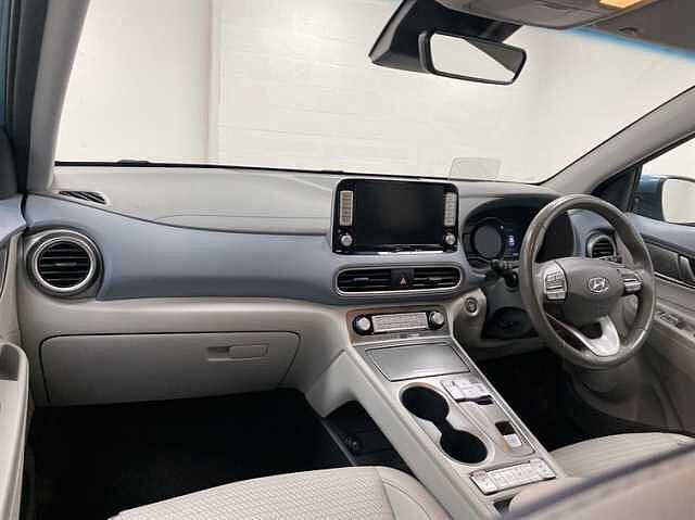 Hyundai KONA 150kW Premium SE 64kWh 5dr Auto