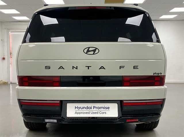Hyundai SANTA FE 1.6 TGDi Plug-in Hybrid Calligraphy 5dr 4WD Auto